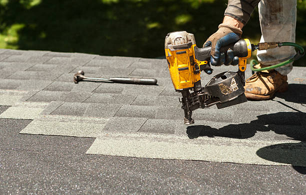 Best Commercial Roofing Services  in Wellston, OH